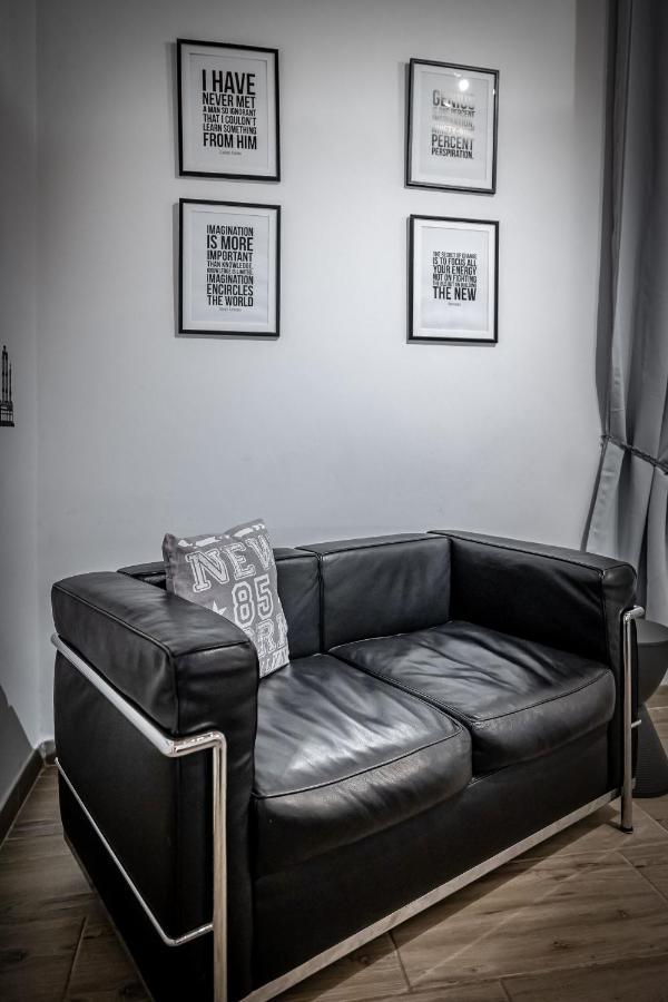 Mf Home Design Florence Luaran gambar