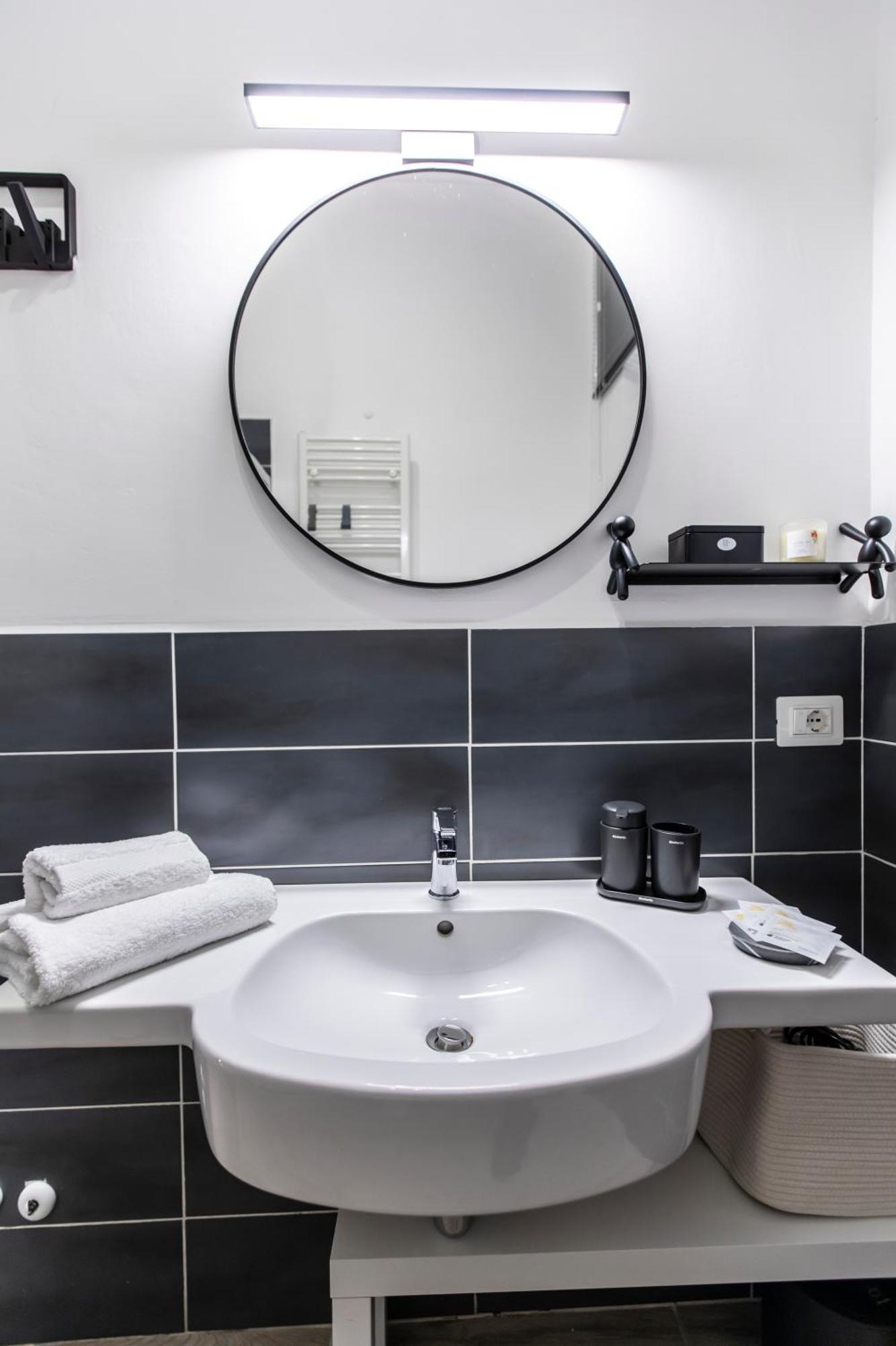 Mf Home Design Florence Luaran gambar