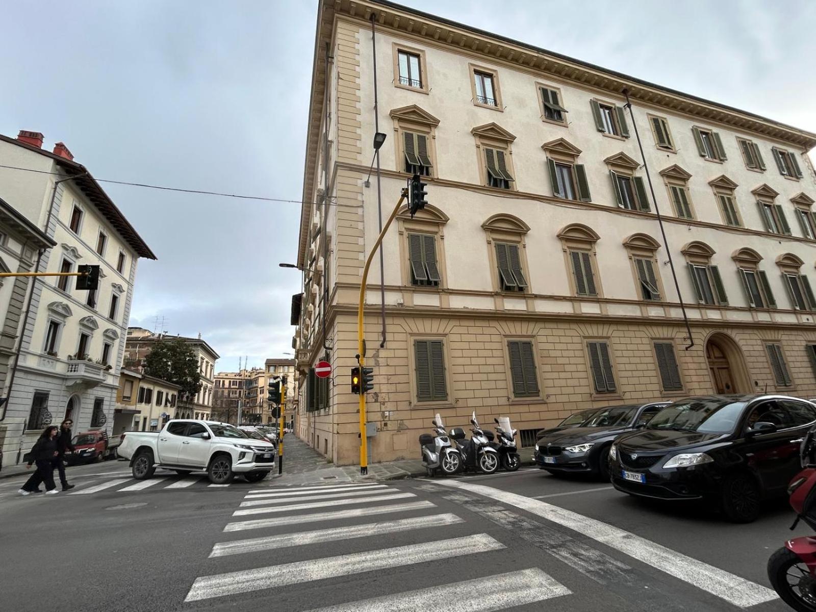 Mf Home Design Florence Luaran gambar